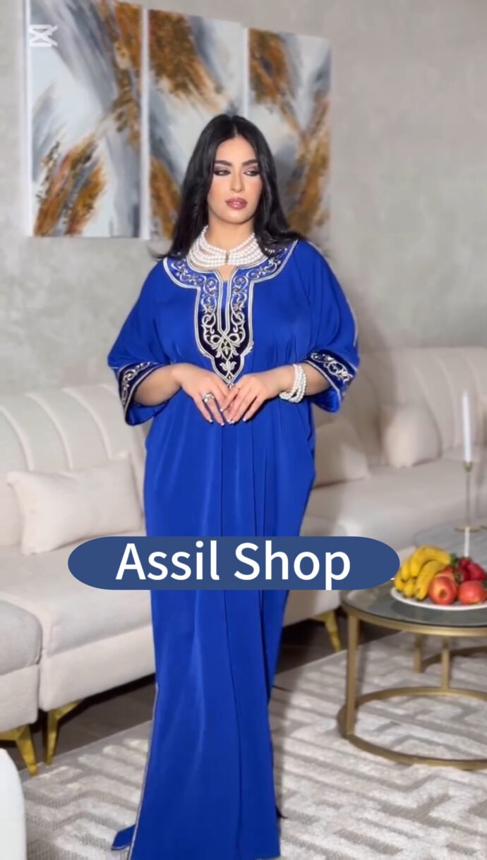 ROBE LAETICIA