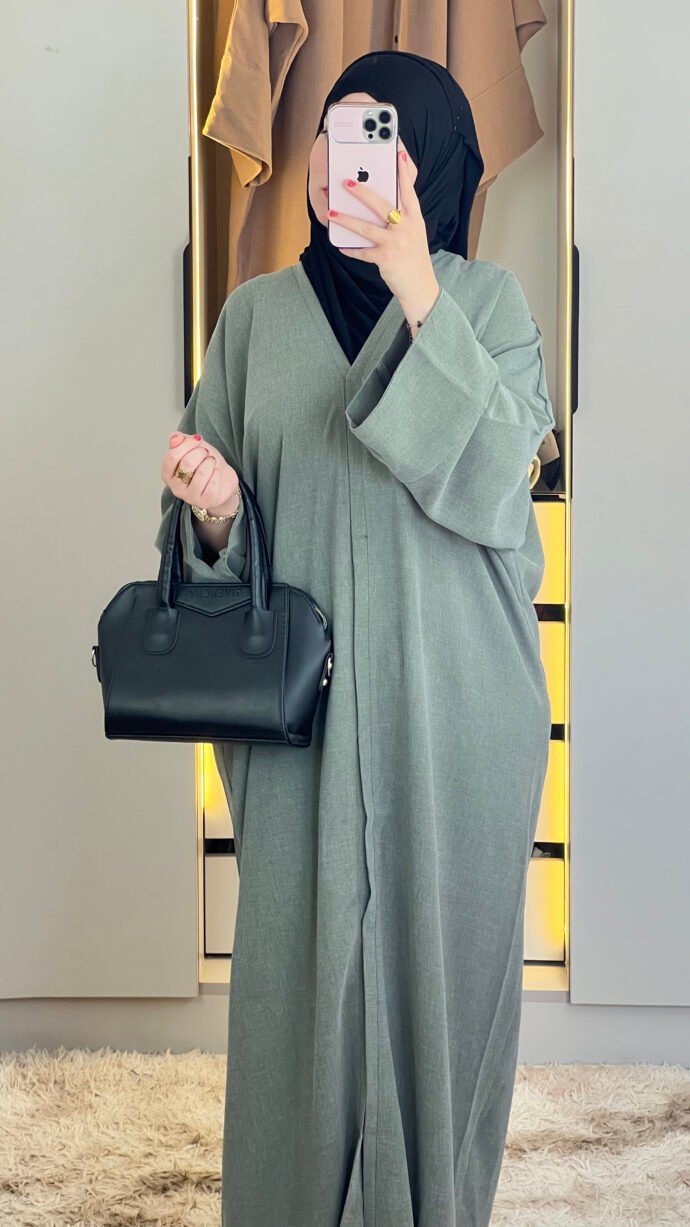 ⁦عباية لارا⁩ - الصورة ⁦3⁩