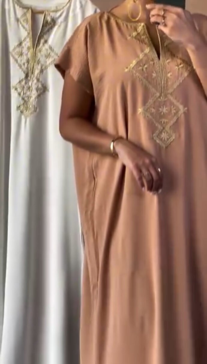 ⁦ROBE QAMAR⁩ - الصورة ⁦4⁩